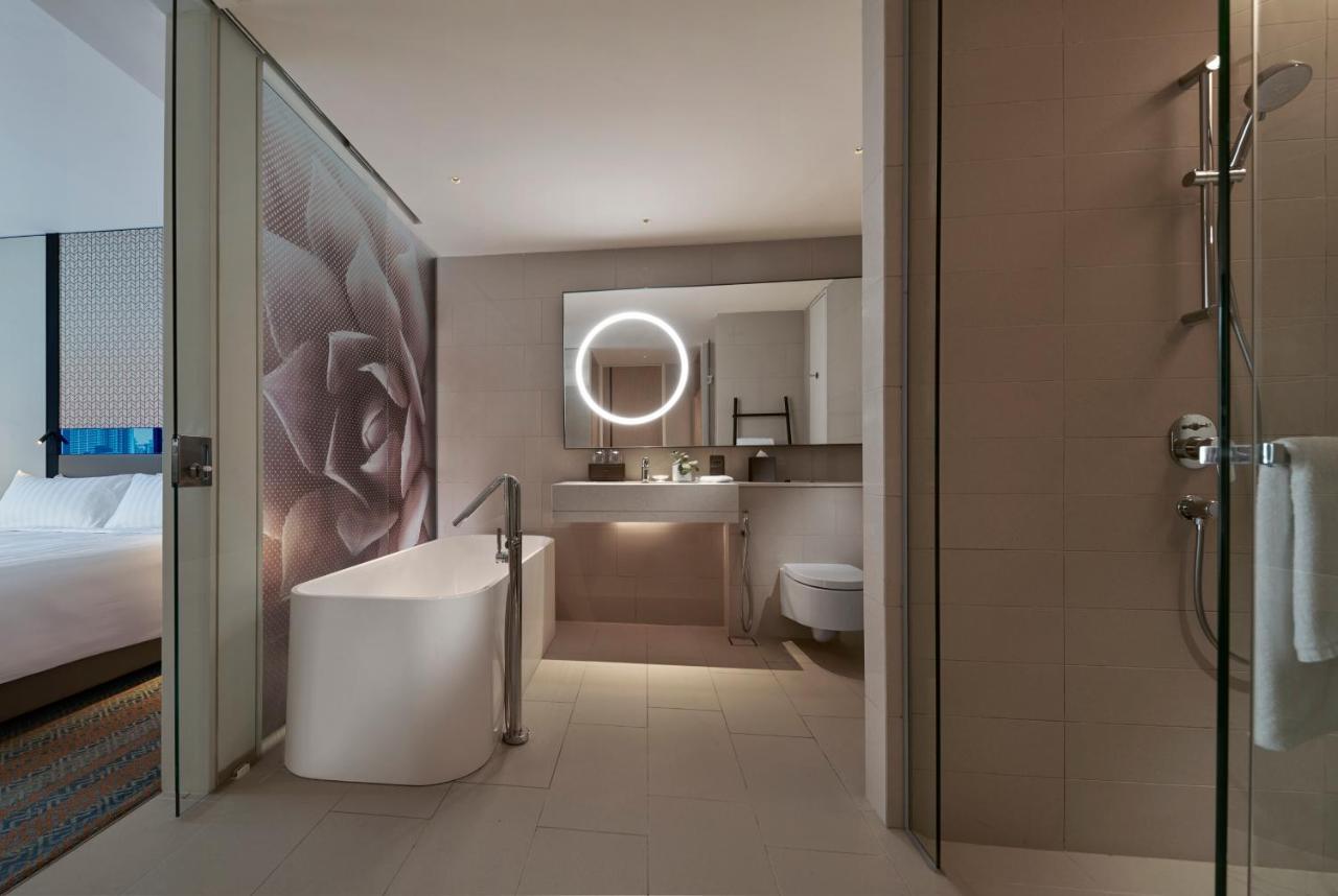 Amari Kuala Lumpur Hotel Ngoại thất bức ảnh Bathroom