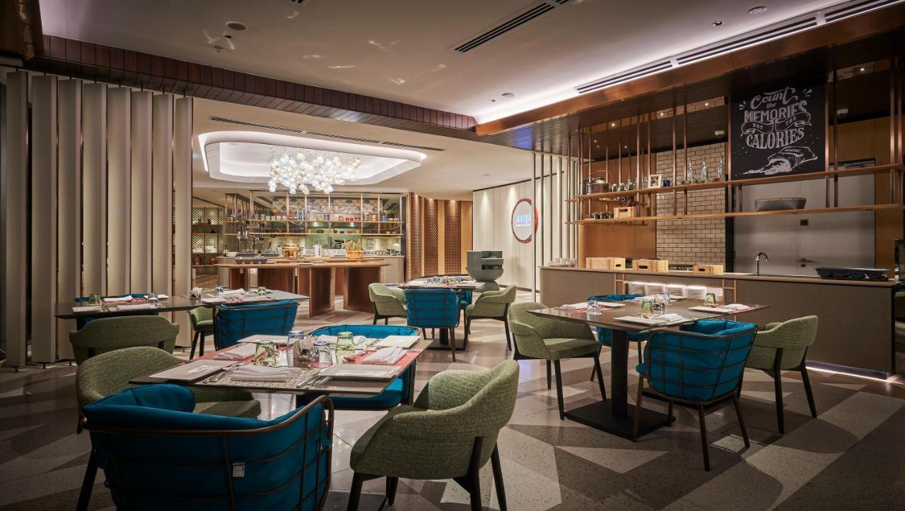 Amari Kuala Lumpur Hotel Ngoại thất bức ảnh The Club Lounge at KLIA